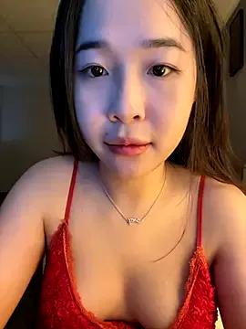 Jenny18hot from StripChat is Freechat