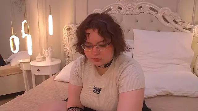 JennyBloom from StripChat is Freechat