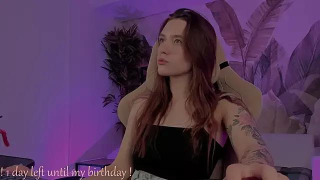 JennyDens from StripChat