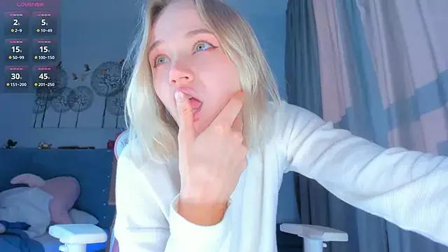JennyWoody from StripChat
