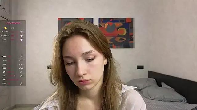 JenyKlein from StripChat is Freechat