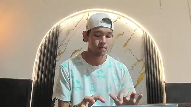 jeremytonner from StripChat