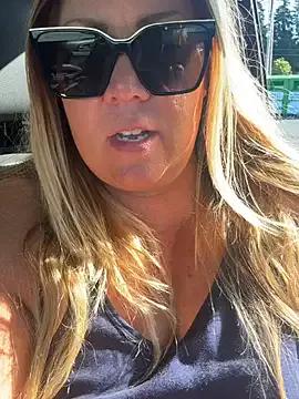 JESS_LOVES from StripChat