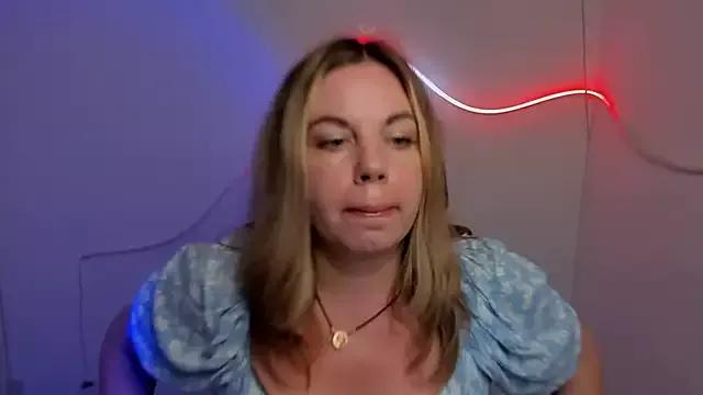 Jessica_Amore from StripChat is Freechat