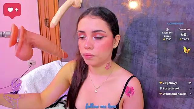 jessica_glow from StripChat