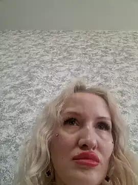 JessicaInver from StripChat