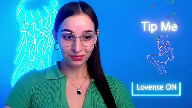 Jessie_Kisss from StripChat