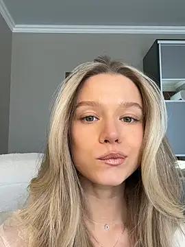 JessIsLove from StripChat