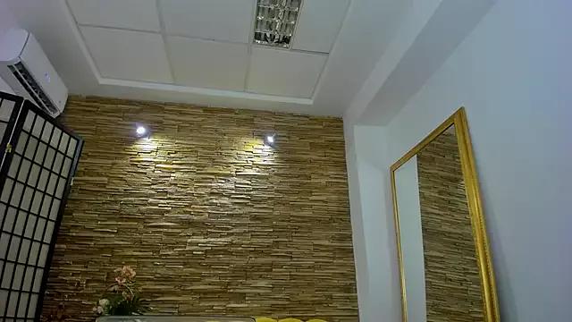 Jessy_Bee_ from StripChat