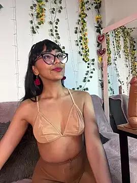 JessyRoulyy from StripChat is Freechat