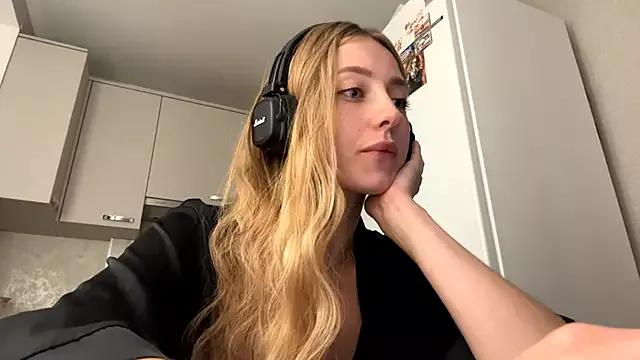 Jetta_Corsacami from StripChat