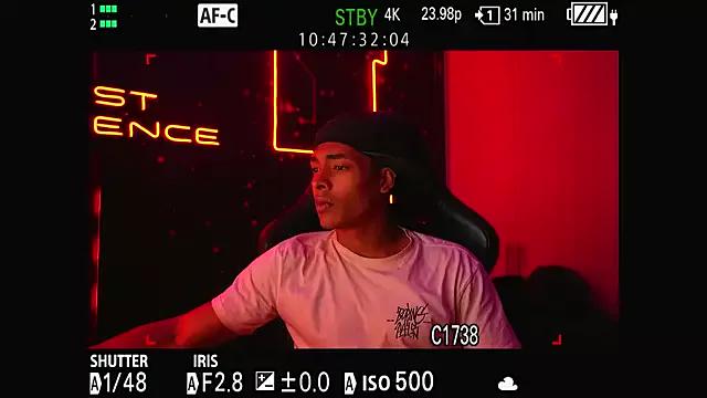 Jhonyblack_1 from StripChat is Freechat