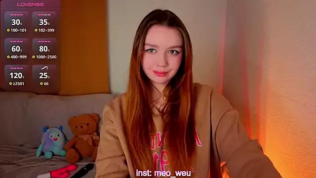 Jiaalisaa from StripChat