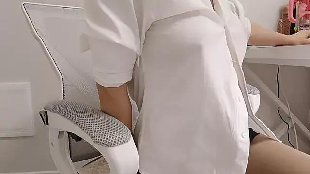 jiajia-999 from StripChat