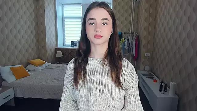 JinnyMcie from StripChat