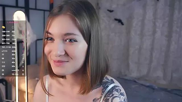 JinnySitts from StripChat is Freechat