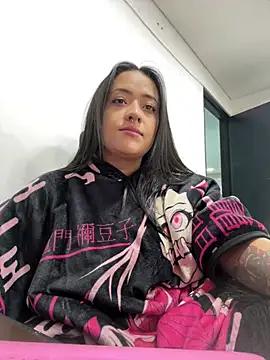 jjulietha95 from StripChat