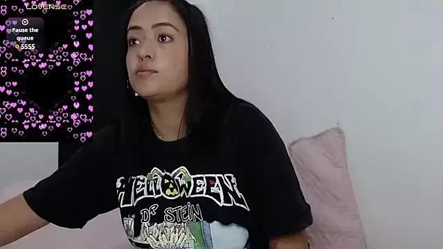 jjulietha95 from StripChat