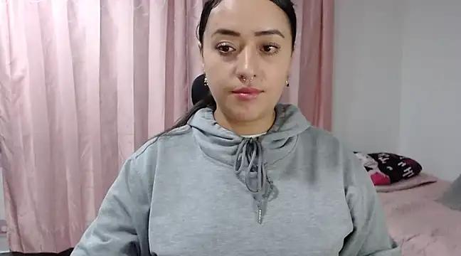 jjulietha95 from StripChat