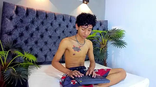 JOHAN_PIAS1 from StripChat is Freechat