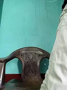 JOHN_IS_LIVE from StripChat is Freechat