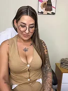 Jolie_1 webcams show profile image 