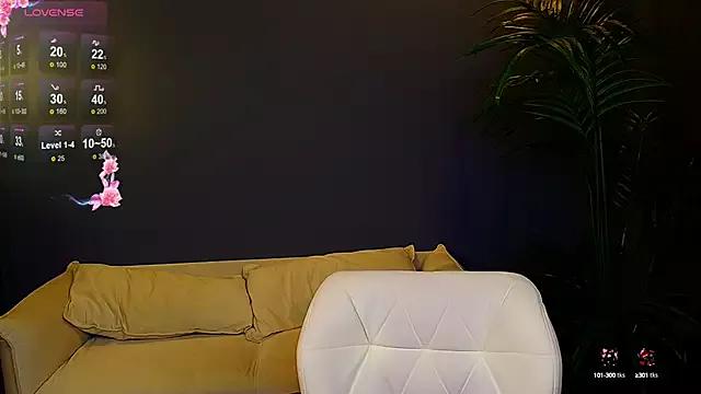 jolly_bean from StripChat