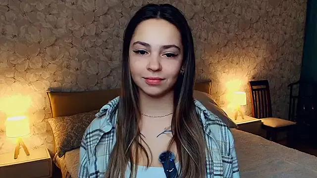 JolynnLavelli from StripChat is Freechat
