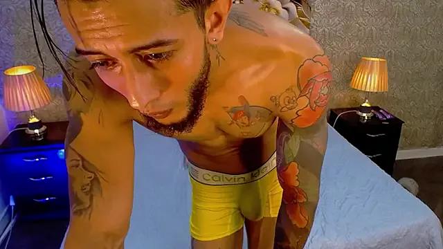 jonas_conor from StripChat is Freechat