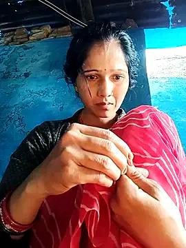 Jooli_xx from StripChat