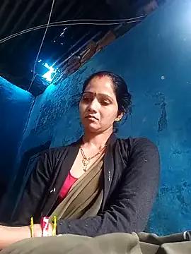 Jooli_xx from StripChat