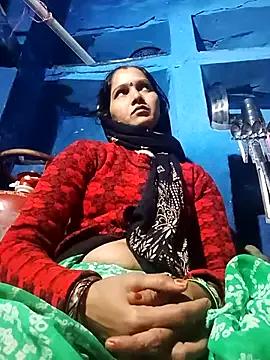 Jooli_xx from StripChat