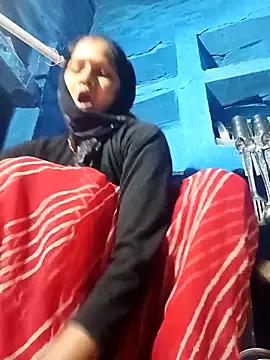 Jooli_xx from StripChat