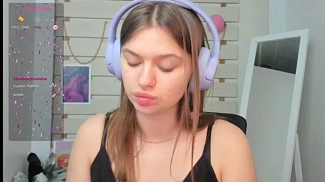 Dirty chat webcam: explore liveshows with versed models, from laying bare to fetishes, in a variety of sexy free adult webcams.