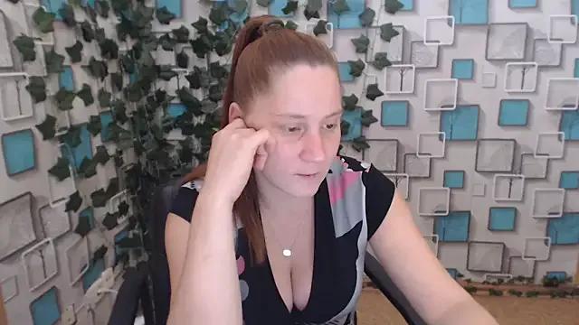 JosieJun_ webcams show profile image 