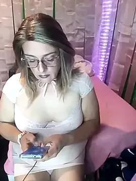 JOSSYANNE from StripChat