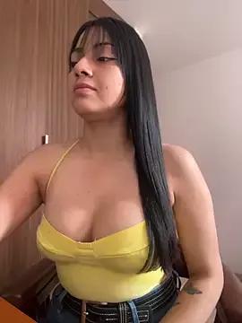 JuanaFisher from StripChat is Freechat