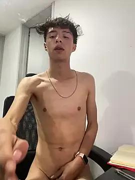 Juanmres from StripChat is Freechat