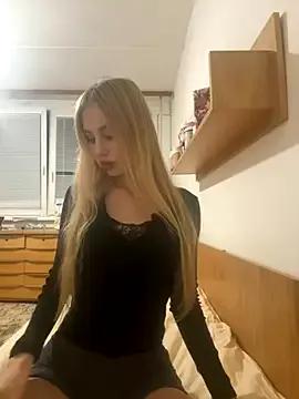 JudithCarly from StripChat is Freechat