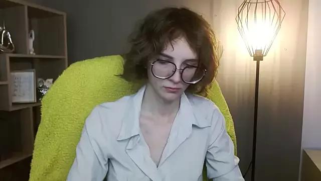 juicyPenny from StripChat is Freechat