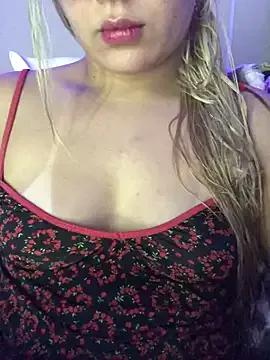 Juliafisher2 from StripChat is Freechat