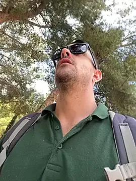 julian333 from StripChat is Freechat