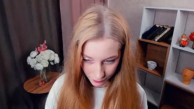 JulianaHewell webcams show profile image 
