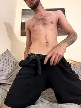 Juliann_who from StripChat is Freechat