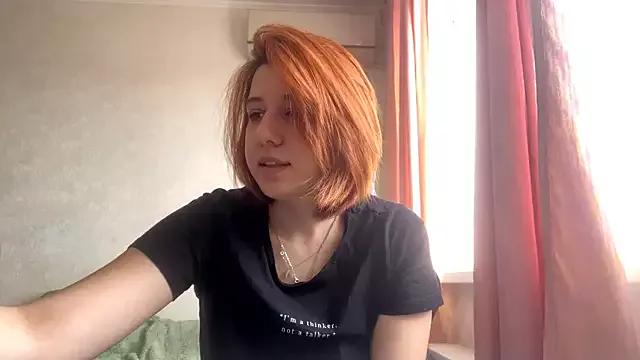 Julie_mayers_ from StripChat is Freechat