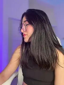 julieta_jhonss from StripChat is Freechat