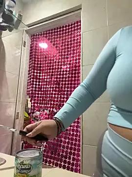 Julietafosters from StripChat is Freechat