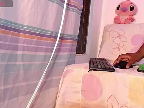 julieth_blaze from StripChat is Freechat