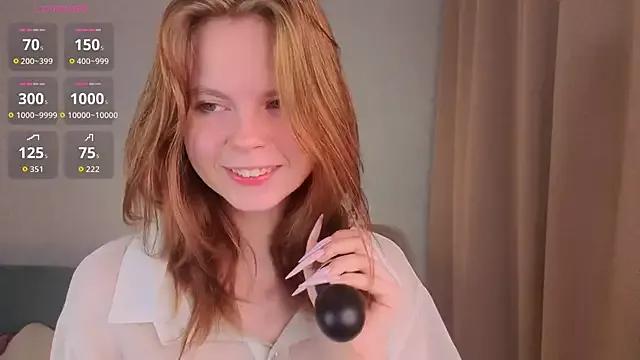 JulietteRain from StripChat is Freechat
