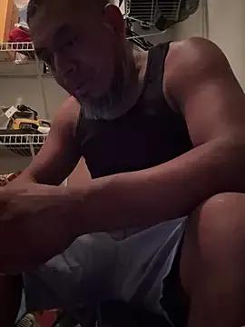 Julio_p webcams show profile image 